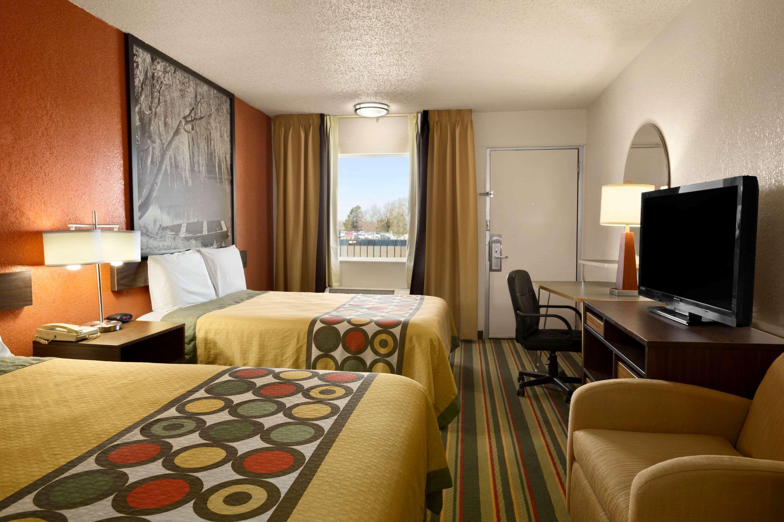 Hotel Super 8 By Wyndham Woodward Exterior foto